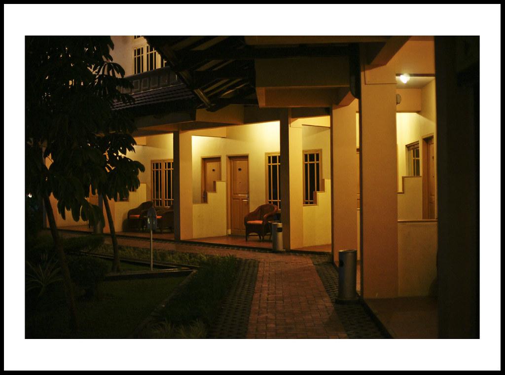 Comforta Hotel Tanjung Pinang Exterior foto
